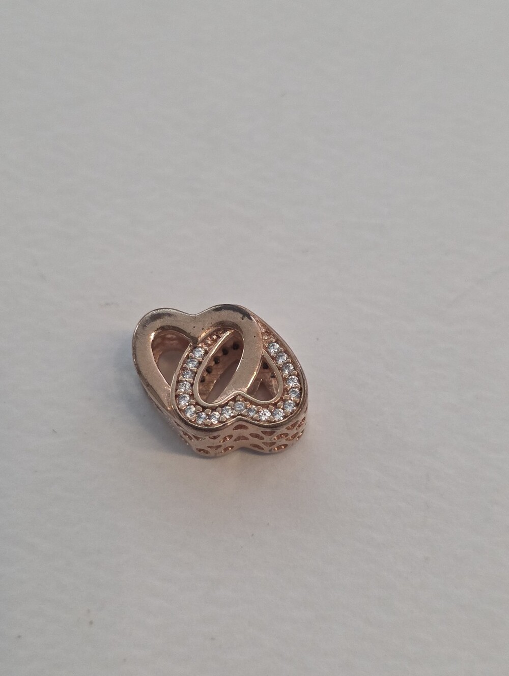 PANDORA Rose interlocked hearts charm with clear cubic zirconia - Picture 4 of 7